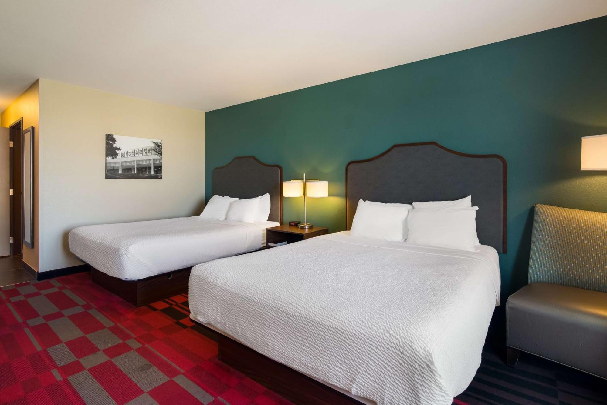 Best Western Roosevelt Place Bismarck Exterior photo