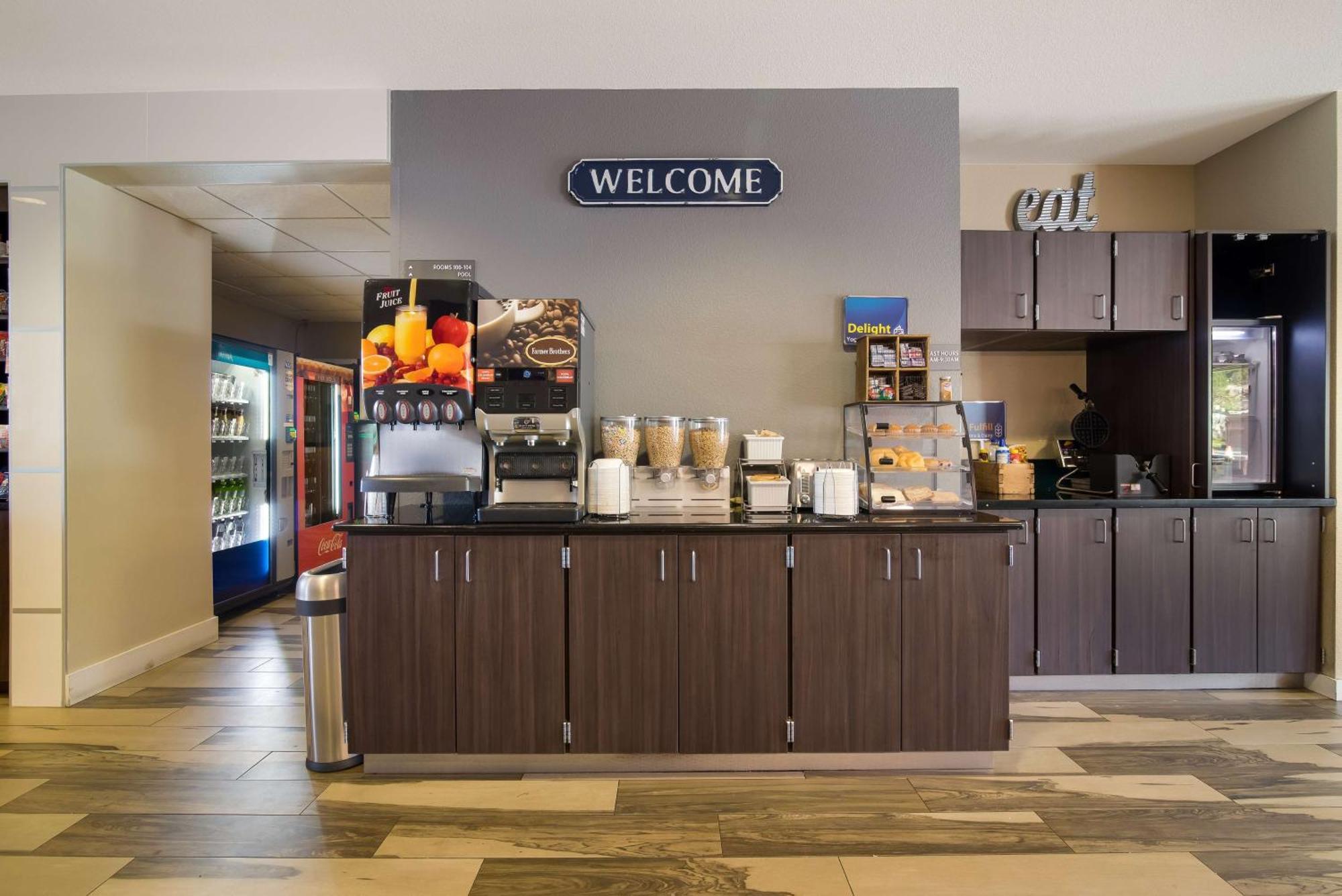 Best Western Roosevelt Place Bismarck Exterior photo